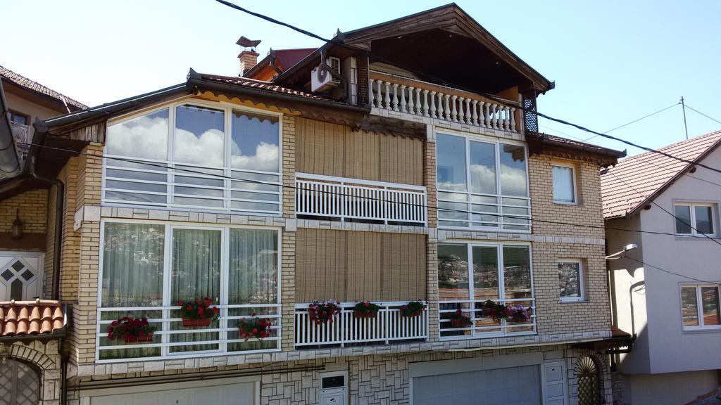 Holiday Home Old Town SJJ Esterno foto